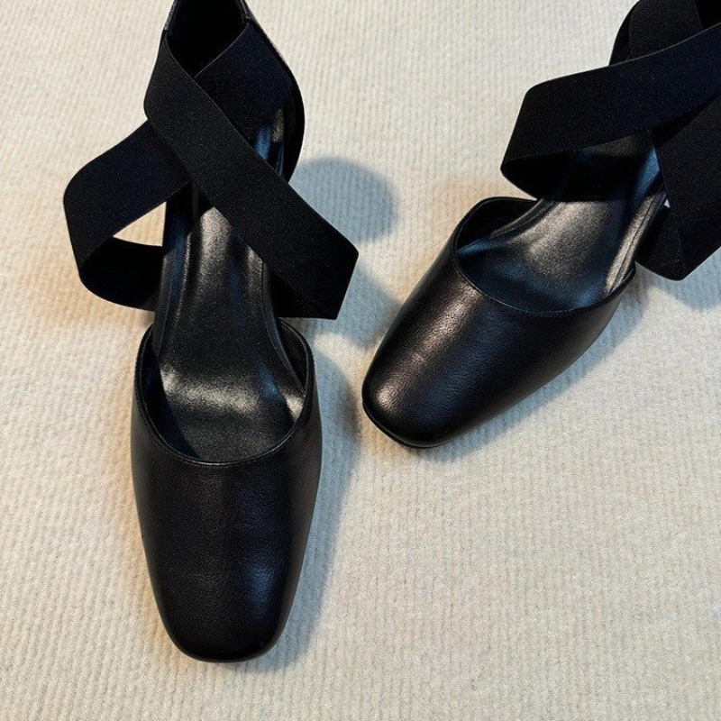 Leatherwork In French - Sandalias de tacón cuadrado con tiras