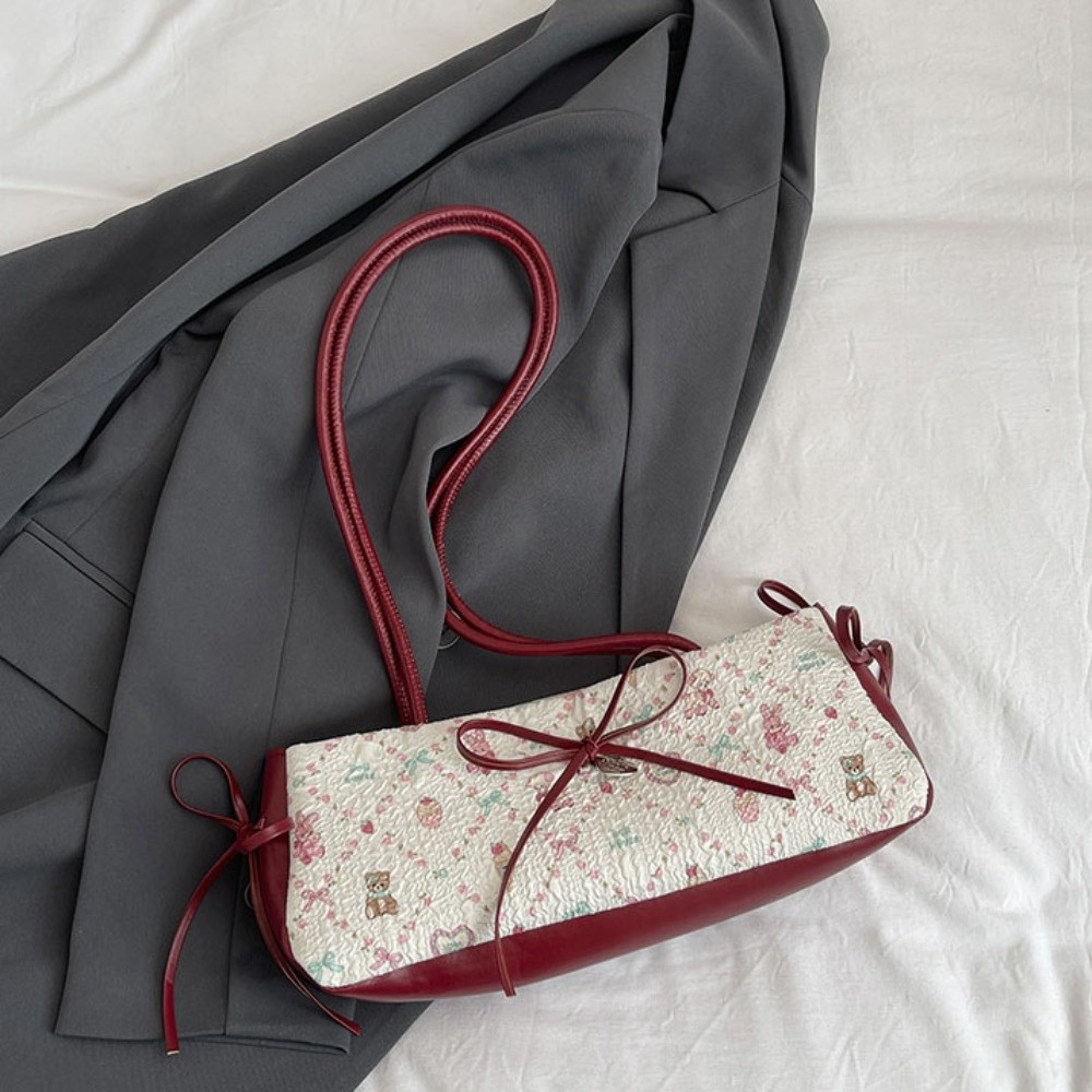 Bolso de hombro tipo baguette  - Leatherwork In French reseña y precio